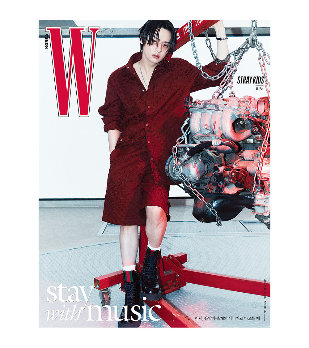 MAGAZYN: W KOREA VOL. 6 2024: STRAY KIDS VER. LEE KNOW 2 / na zamówienie