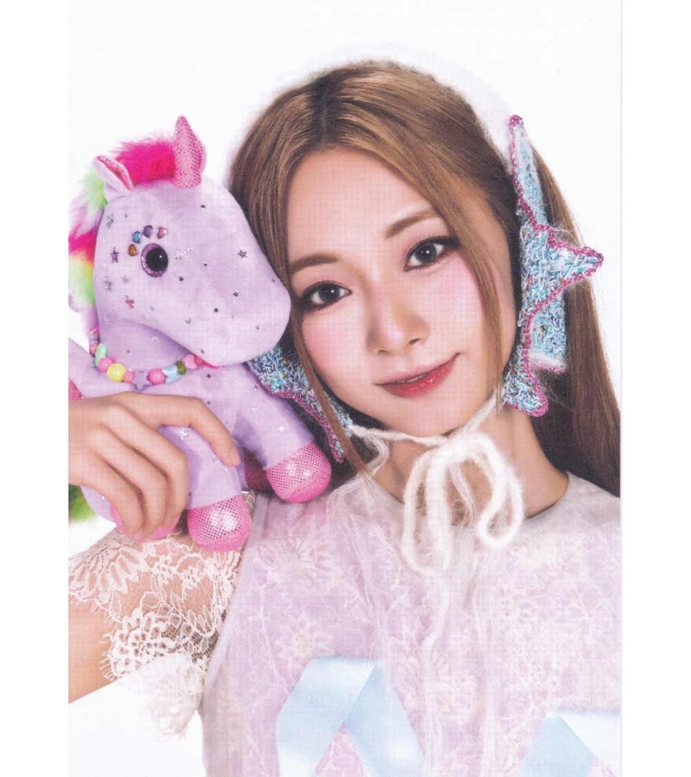 KARTA POCZTOWA: TWICE - COLLECTOR 2025 SEASON'S GREETINGS - TZUYU VER.