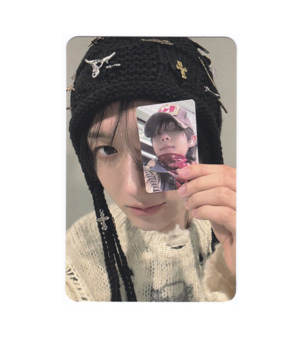KARTA: KICKFLIP - FLIP IT, KICK IT! - LIMITED LOOKBOOK VER. DONGHWA