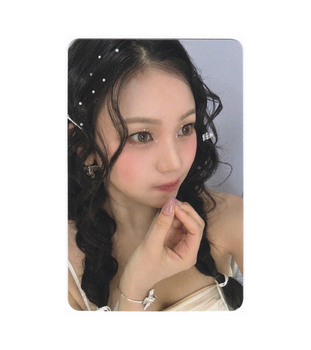KARTA: VIVIZ - A MONTAGE OF ( ) - UMJI VER. 2