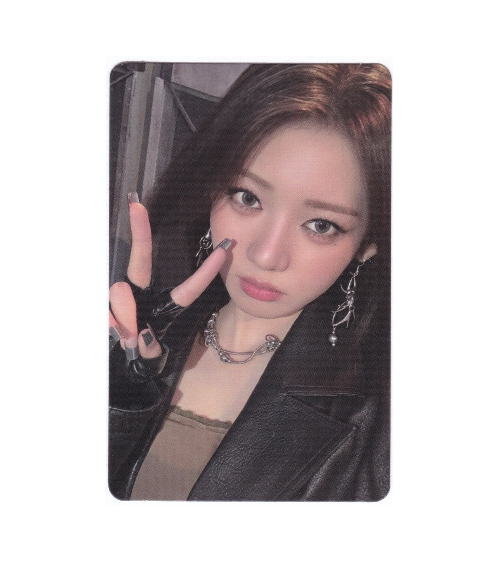 KARTA: BABYMONSTER - WE GO UP - PATTERN VER. RORA