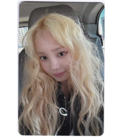 KARTA: BABY DONT CRY - F GIRL - VER. MIA