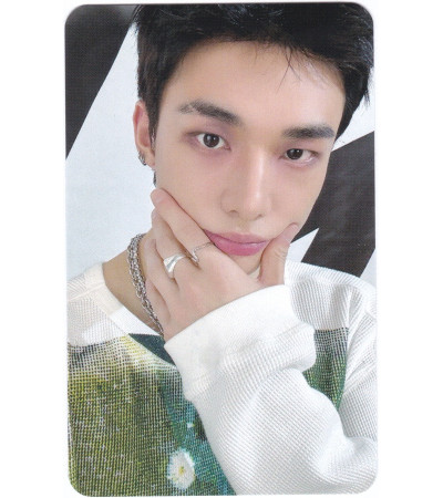 KARTA: STRAY KIDS - MD DOMINATE: CELEBRATE - VER. HYUNJIN