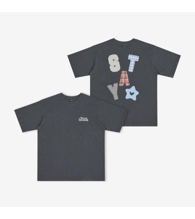 STRAY KIDS - OFFICIAL MD 6TH FANMEETING: STAY IN OUR LITTLE HOUSE - T-SHIRT / Preorder