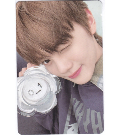 KARTA: ZEROBASEONE - OFFICIAL LIGHT STICK VER. GYUVIN